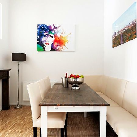 Sc 2 Cozy Family & Business Flair Welcomes You - Rockchair Apartments Berlin Zewnętrze zdjęcie